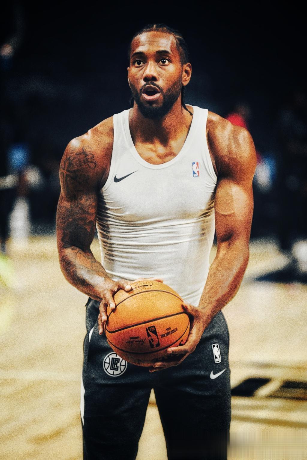 拉布亚德发文告别英博，队友马莱莱、马马杜送上祝福（拉布亚德社媒与英博道别，马莱莱、马马杜留言致意）