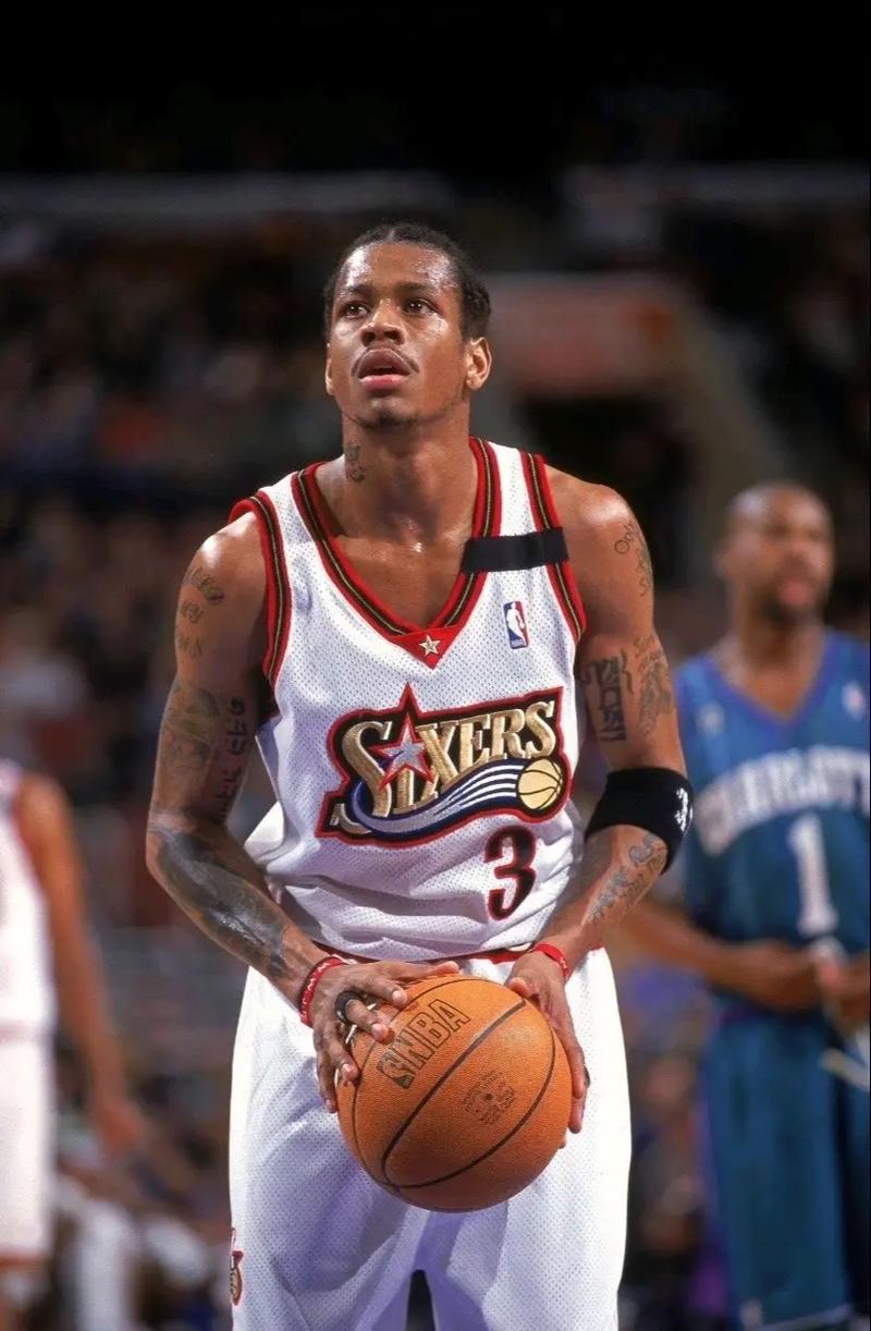 尤文连续18个赛季通过意大利杯1／8决赛，为现存唯一球队（尤文已连续18季闯过意杯1／8决赛，现存球队中独此一家）