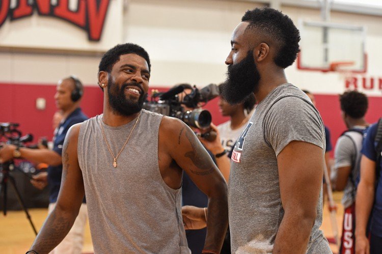 湖北U20全运队主帅高峰：希望队员们能更多的为国字号效力（湖北U20全运队主教练高峰：期待队员更多入选国字号并贡献力量）