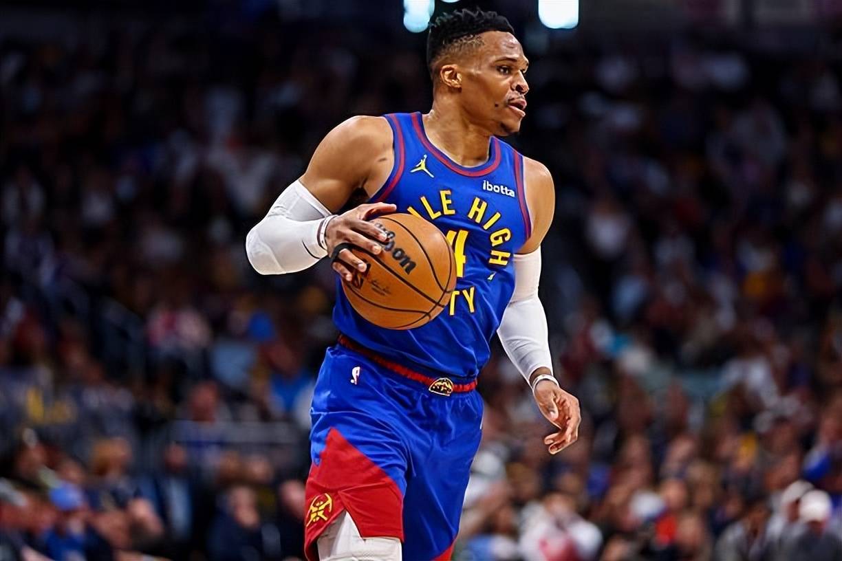 国米大胜晋级+三喜临门！迪乌夫撕掉水货标签，奥西利奥打出明牌（国米大捷晋级喜事连连！迪乌夫洗刷水货质疑，奥西利奥亮明态度）